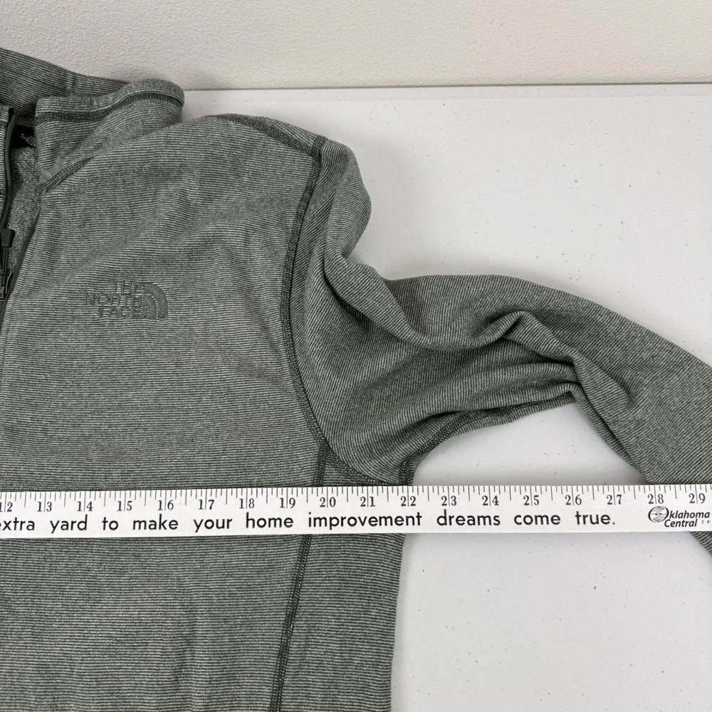 The North Face Mens Pullover 1/4 Zip Long Sleeve Green Gray Polyester Top Medium